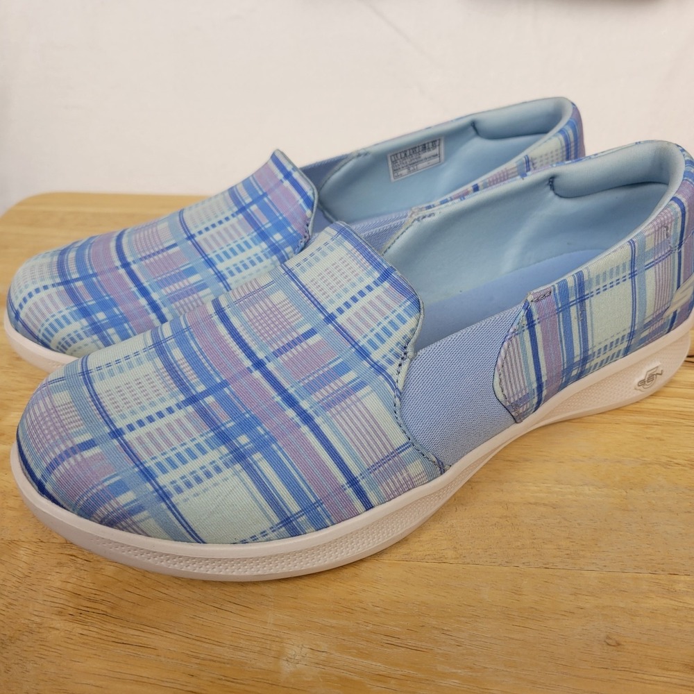Skechers Go Step Lite Resplendent Women's 11 Blue Plaid Slip On Washable Coastal